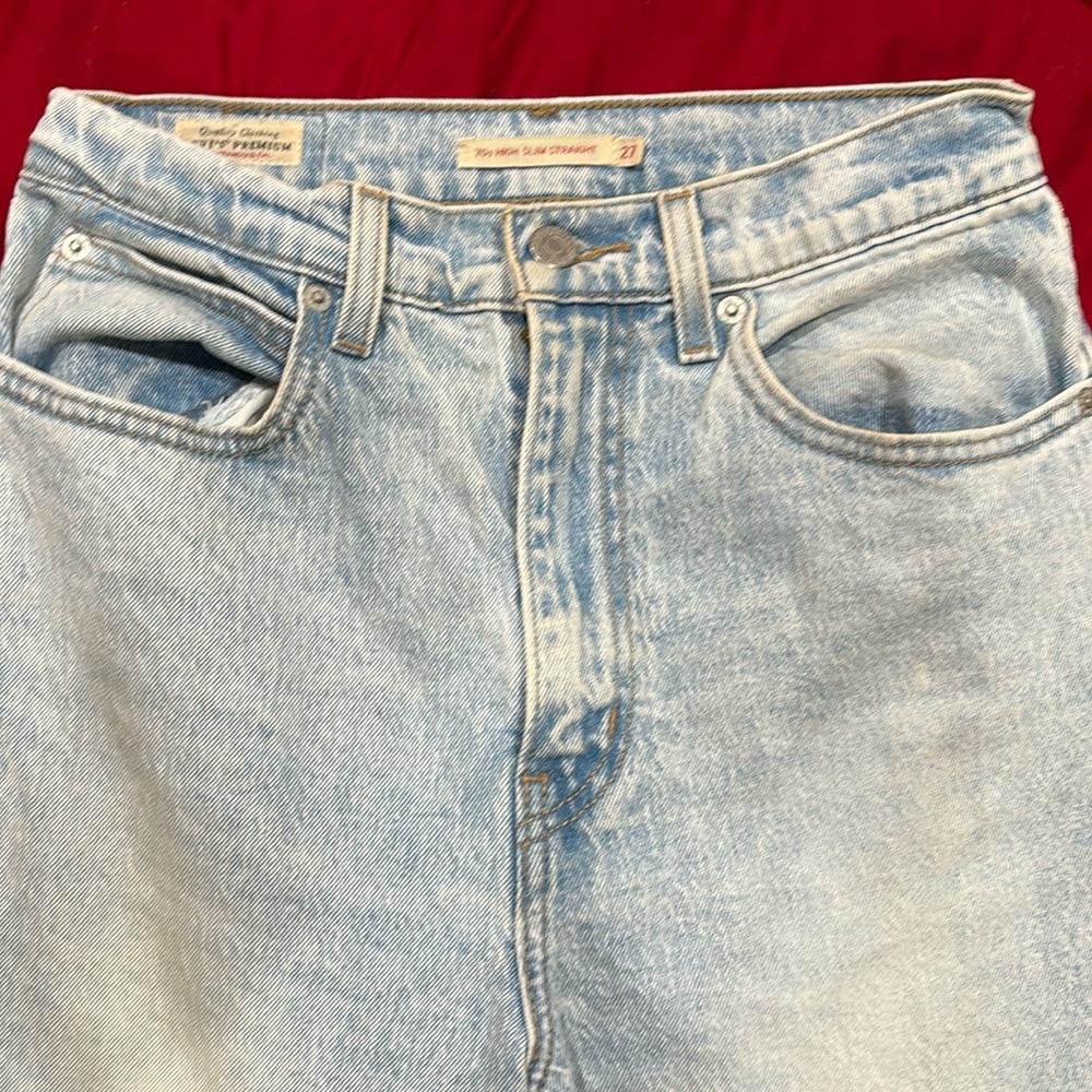 70s High Slim Straight Levi’s Jeans